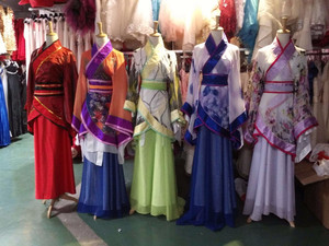 杭州舞台表演与卡通服装租赁服务指南